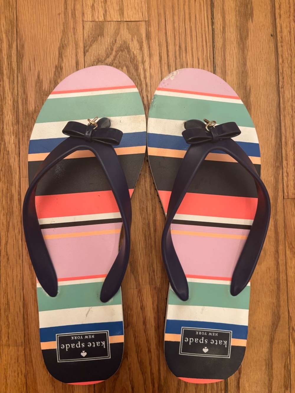 Kate Spade striped bow spade flip flops 9-10